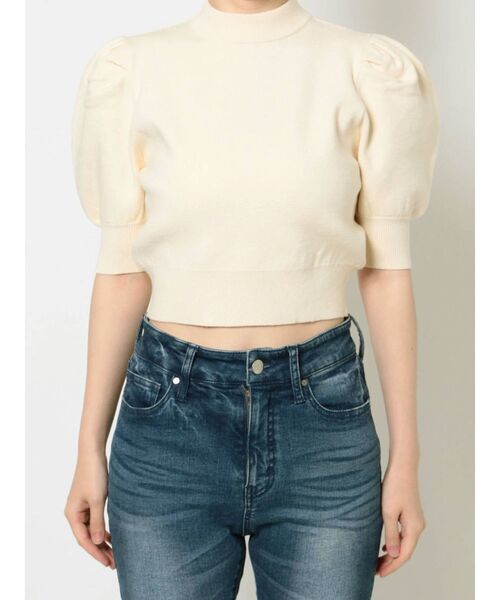 RESEXXY（リゼクシー）の「ボトルネックパフスリーブニット（ニット/セーター・レディース・ブラック/オレンジ/ブルー/アイボリー・FREE）」の8枚目の写真