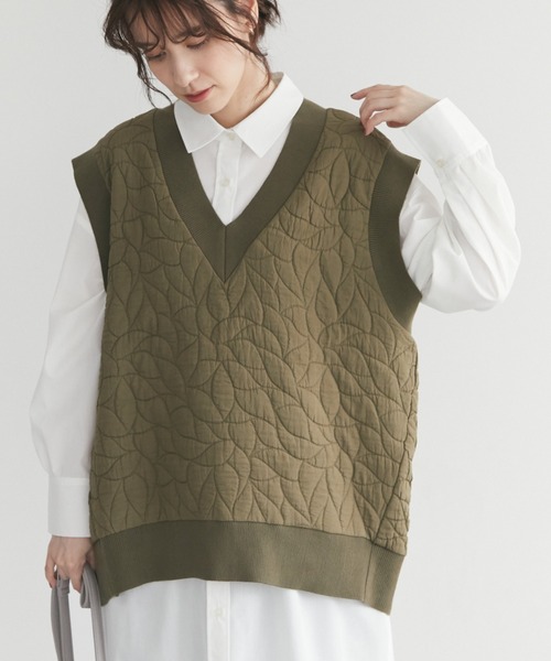 Green　Parks（グリーンパークス）の「変形キルトベスト（ベスト・レディース・ブラック/カーキ/ホワイト系その他2・FREE）」の2枚目の写真