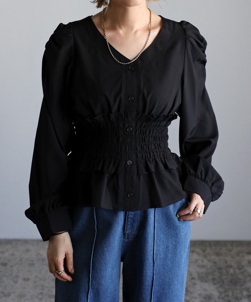 Yucca（ユッカ）の「シャーリングブラウス（シャツ/ブラウス・レディース・ブラック/パープル/ワインレッド/アイボリー・MEDIUM）」の5枚目の写真