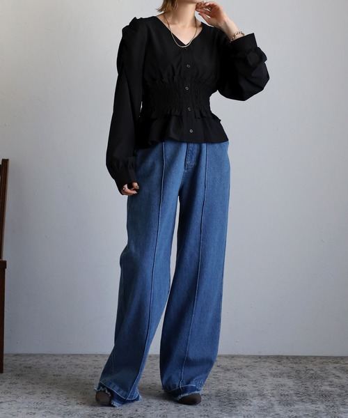 Yucca（ユッカ）の「シャーリングブラウス（シャツ/ブラウス・レディース・ブラック/パープル/ワインレッド/アイボリー・MEDIUM）」の9枚目の写真