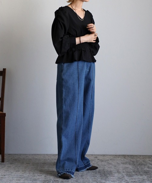 Yucca（ユッカ）の「シャーリングブラウス（シャツ/ブラウス・レディース・ブラック/パープル/ワインレッド/アイボリー・MEDIUM）」の11枚目の写真