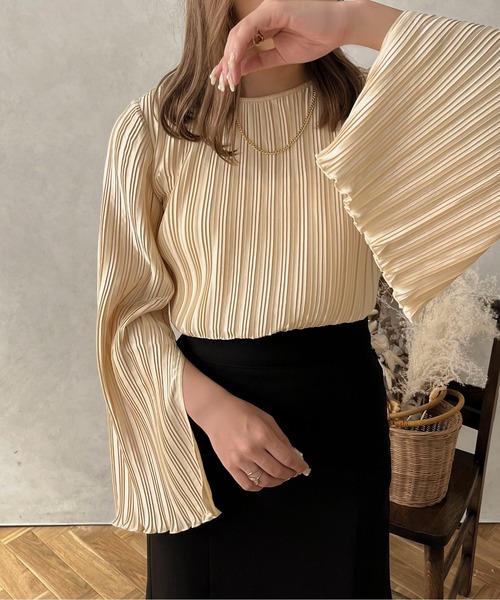 apres jour clair(アプレジュールクレア)の「【apres jour clair】スリットプリーツブラウス【ZOZOTOWN限定アイテム】(シャツ/ブラウス・レディース・アイボリー/ライトベージュ・フリー/X-LARGE)」の21枚目の写真