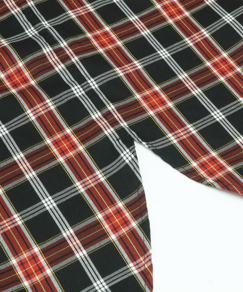 TOKYO SHIRTS（トウキョウシャツ）の「形態安定ノーアイロン BIGシルエット カジュアル長袖シャツ（シャツ/ブラウス・レディース・ブラック×レッド・FREE）」の3枚目の写真