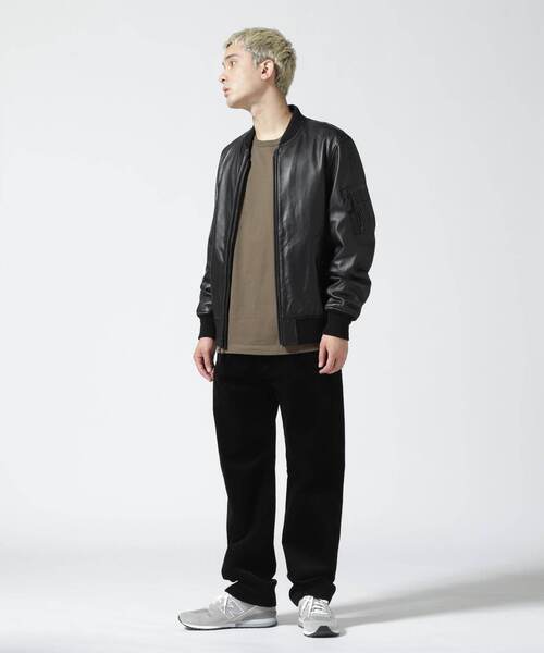 AVIREX(アヴィレックス)の「【WEB&DEPOT限定】LEATHER TYPE MA-1 LINING PIN UP / レザー タイプ MA-1 ライニング ピンナップ / AVIREX / アヴィレックス(MA-1・レディース・ブラック/その他6・2XL/L/M/XL)」の21枚目の写真