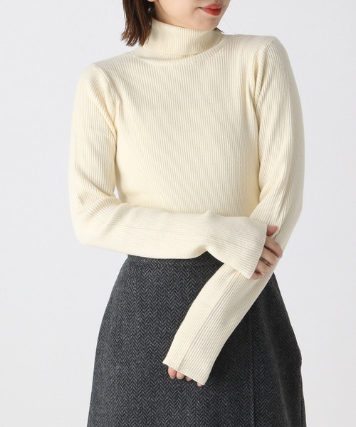 Heather(ヘザー)の「タートルピタニット 172681(ニット/セーター・レディース・オフホワイト/ブラック/ピンク・FREE)」の5枚目の写真