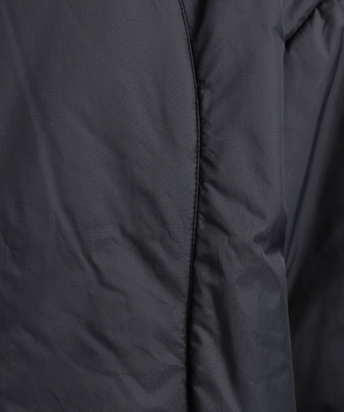 HARE(ハレ)の「ライナー2Pソリッドマウンテンパーカー(HARE)(マウンテンパーカー・メンズ・ブラック/グレー・FREE)」の9枚目の写真