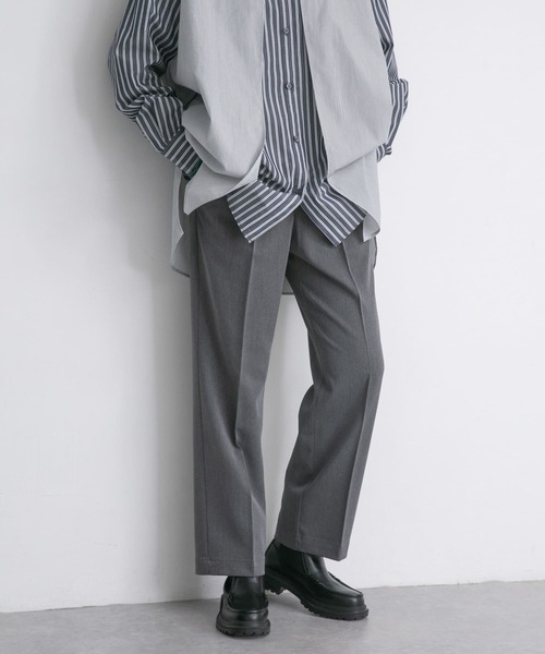 KBF（ケイビーエフ）の「フロントタックイージーパンツ（その他パンツ・レディース・グレー/ベージュ/ダークブラウン・ONE）」の2枚目の写真