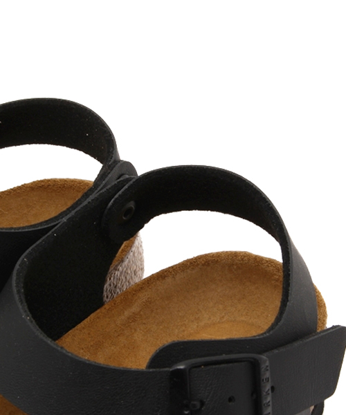 BIRKENSTOCK（ビルケンシュトック）の「【STORY 6月号掲載】 BIRKENSTOCK:RIO（サンダル・レディース・ブラック/オフホワイト・36/35/38/37）」の3枚目の写真
