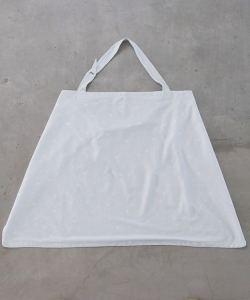 PUPPAPUPO（プッパプーポ）の「授乳ケープ ポーチ付き 【天竺ニット】×【ガーゼ】（授乳ケープ/授乳クッション・レディース・アイボリー/ベージュ/グリーン系その他/グレー/チャコール/ホワイト系その他/ベージュ系その他/ホワイト×ピンク・FREE）」の11枚目の写真