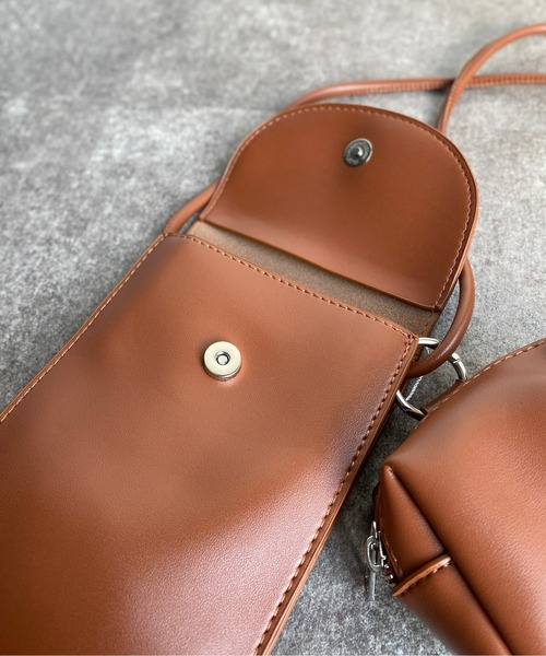 CPCM（シーピーシーエム）の「合皮マルチミニショルダー（ショルダーバッグ・レディース・ブラック/アイボリー/ブラウン・FREE）」の7枚目の写真