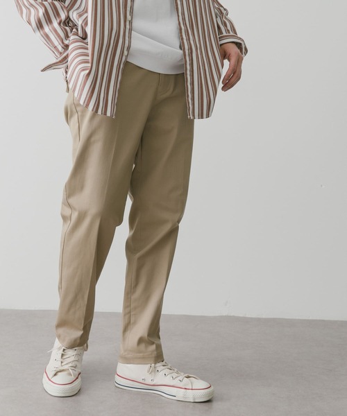 URBAN RESEARCH DOORS（アーバンリサーチドアーズ）の「チノテーパードトラウザー（その他パンツ・メンズ・ベージュ/オリーブ/ブラック/オフホワイト・LARGE/SMALL/MEDIUM）」の11枚目の写真
