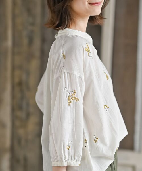 Jane Marple 刺繍付きブラウス Jane Marple 刺繍付きブラウス