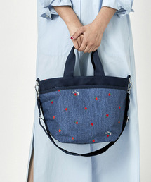LeSportsac（レスポートサック）の「BUCKET TOTE デニムストロベリー