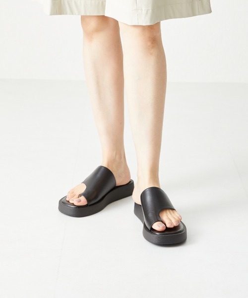 NICAL(ニカル)の「【本革】【NICAL】甲深トングデザインサンダル/34205(サンダル・レディース・ブラック/ベージュ/ホワイト・M/L/LL/S)」の9枚目の写真