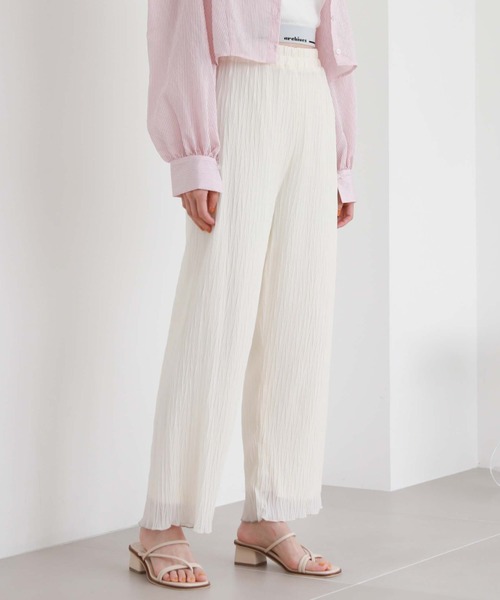 archives(アルシーヴ)の「シフォンプリーツストレートパンツ(その他パンツ・レディース・グリーン/アイボリー/ピンク/ブラック・MEDIUM)」の2枚目の写真