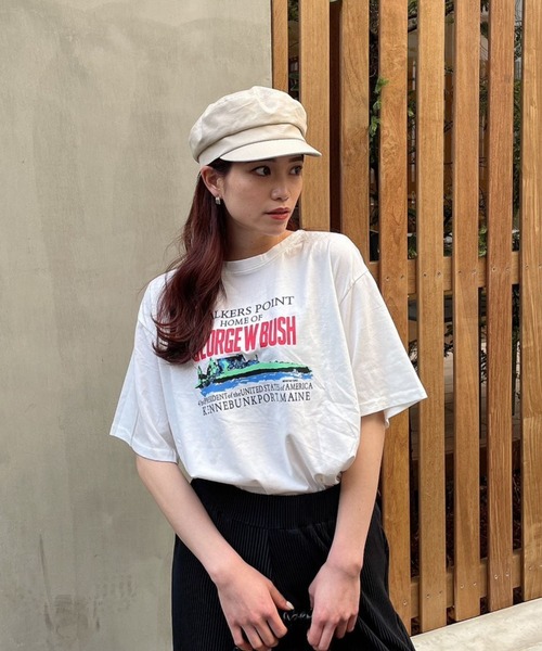 Eglly(エグリー)の「GEORGE W BUSH TSH(Tシャツ/カットソー・レディース・ネイビー/ベージュ/ホワイト・FREE)」の1枚目の写真