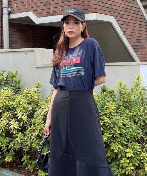 Eglly(エグリー)の「GEORGE W BUSH TSH(Tシャツ/カットソー・レディース・ネイビー/ベージュ/ホワイト・FREE)」の6枚目の写真