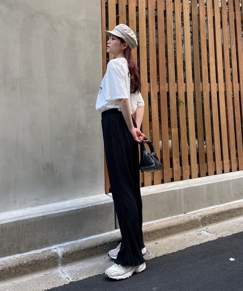 Eglly(エグリー)の「GEORGE W BUSH TSH(Tシャツ/カットソー・レディース・ネイビー/ベージュ/ホワイト・FREE)」の11枚目の写真