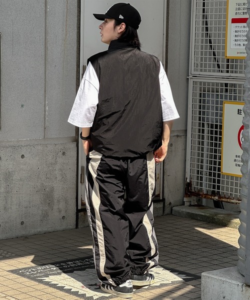 kutir（クティール）の「刺繍入り配色ナイロンワイドパンツ（その他パンツ・メンズ・カーキ/ブラック・SMALL/MEDIUM/LARGE）」の13枚目の写真