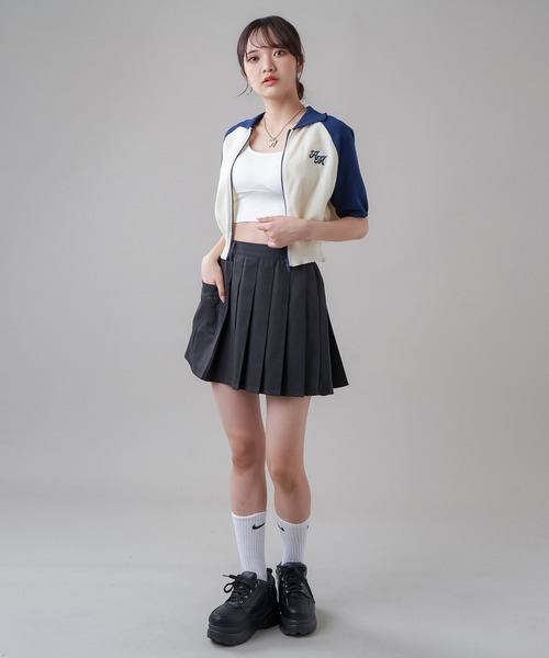 SPINNS（スピンズ）の「ワンポイント刺繍ロゴ ラグランデザイン 半袖カーディガン（カーディガン/ボレロ・レディース・ネイビー/ブラック/レッド/グリーン・ONESIZE）」の19枚目の写真