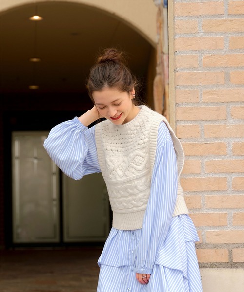 titivate（ティティベイト）の「ｹｰﾌﾞﾙﾆｯﾄﾍﾞｽﾄ（ベスト）」 - WEAR