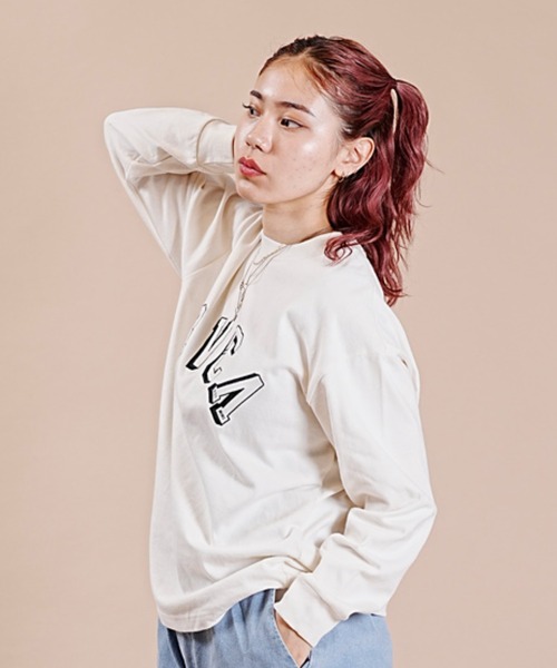 RVCA(ルーカ)の「RVCA/ルーカ 長袖Tシャツ 前面プリント ドロップショルダー 薄手 BD044-070(Tシャツ/カットソー・レディース・ホワイト/ブラック・M/S)」の4枚目の写真