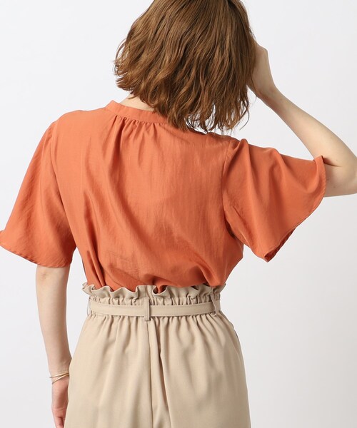 grove（グローブ）の「◆可憐でレトロかわいいピンタックブラウス（シャツ/ブラウス・レディース・オレンジ/ブルー/アイボリー/サンドベージュ/ブラック・02/03/01/05/04）」の19枚目の写真