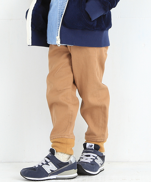 B:MING by BEAMS（ビーミングバイビームス）の「ビーミング by ビームス / ストレッチチノリブパンツ（チノパンツ・キッズ・カモフラージュ/ネイビー/ベージュ・80/140/130/110/100/120/150/90）」の2枚目の写真