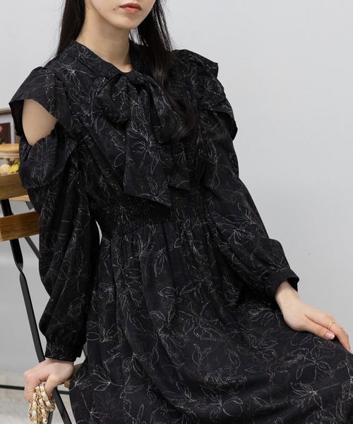 新品即決 pumpkin 肩あきフリル port（パンプキンポート）の「花柄 ワンピース