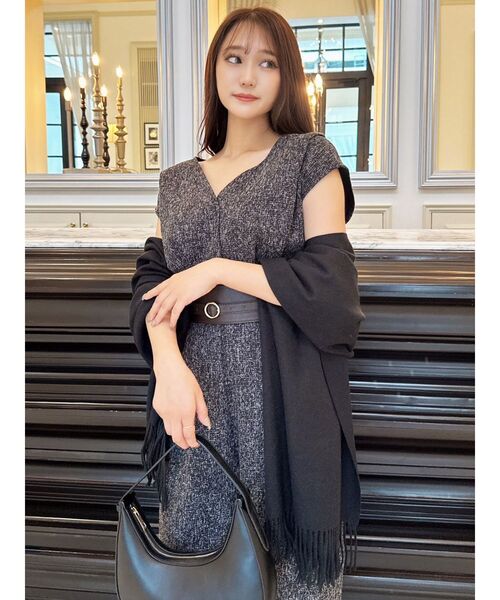 RESEXXY（リゼクシー）の「フリンジストール（ストール/ショール・レディース・ブラック/ベージュ・FREE）」の3枚目の写真