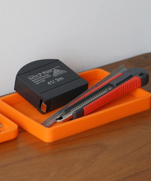 HIGHTIDE(ハイタイド)の「Parts Tray パーツトレイ トレー 蛍光 ミニ(収納グッズ・レディース・オレンジ・FREE)」の4枚目の写真