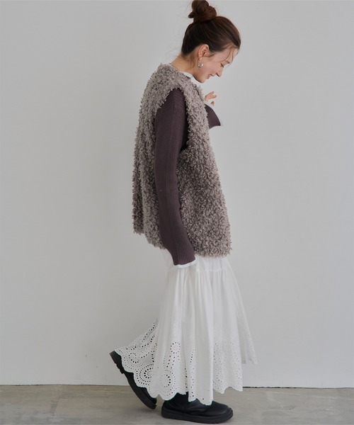 titivate（ティティベイト）の「プードルファーベスト（ベスト・レディース・アイボリー/ベージュ/モカ/ブラック・FREE）」の16枚目の写真