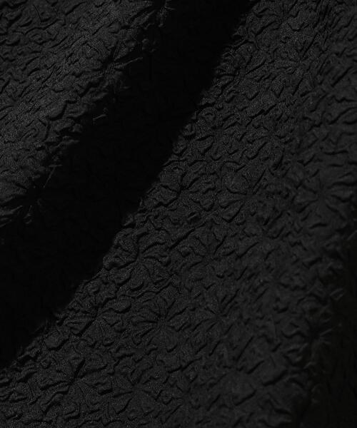 SHOO・LA・RUE(シューラルー)の「◆【110-140cm/プチセレ】エンボス キャミワンピース(ワンピース・キッズ・アイボリー/ブラック・11/12/13/14)」の8枚目の写真