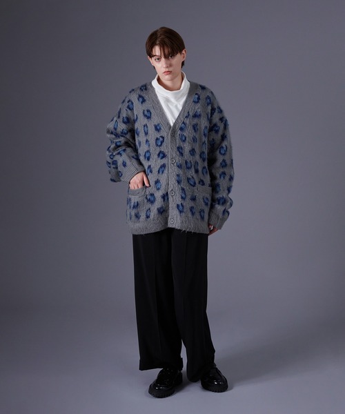 ONCILY（オンシェリー）の「ROLL UP WIDE TUCK SLACKS /  ロールアップワイドタックスラックス（スラックス・メンズ・ブルーグリーン/ダークブラウン/ブラック・SMALL/MEDIUM/LARGE）」の8枚目の写真