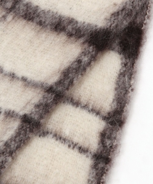 3.3 Field Trip （3.3フィールドトリップ）の「【UNISEX】3.3 Field Trip／チェック マフラー　2995799（マフラー・レディース・グレー/アイボリー・FREE）」の6枚目の写真