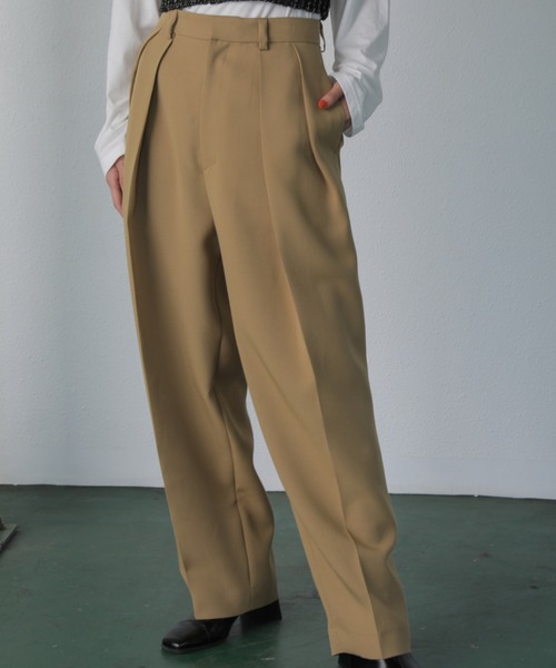 mici（ミチ）の「(mici)ツータックパンツ（その他パンツ・レディース・ブラック/ベージュ・SMALL/MEDIUM）」の2枚目の写真