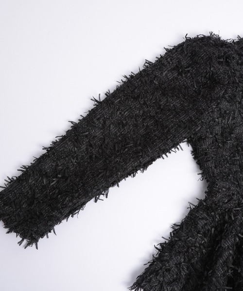 AMELY(エミリー)の「フリンジペプラムトップス(その他トップス・レディース・ブラック/アイボリー・M/L)」の3枚目の写真