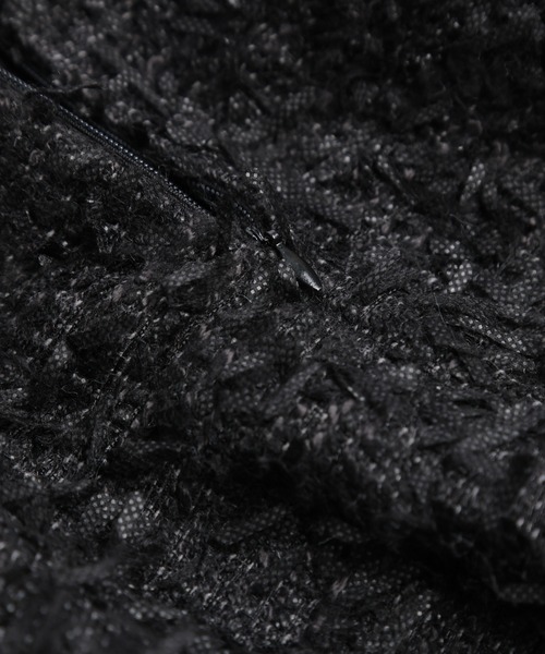 AMELY(エミリー)の「フリンジペプラムトップス(その他トップス・レディース・ブラック/アイボリー・M/L)」の4枚目の写真