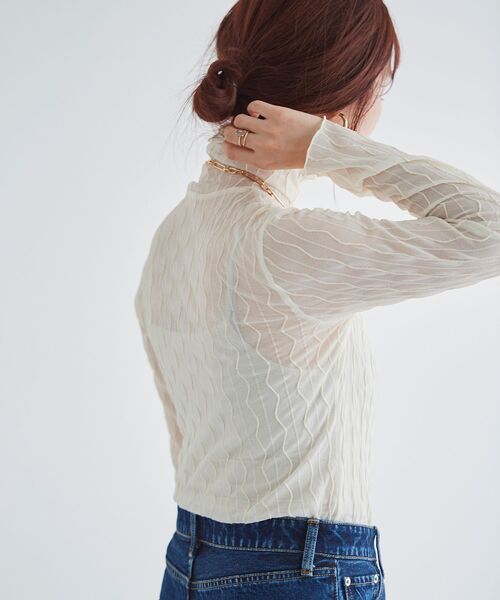 le.coeur blanc（ルクールブラン）の「ウエーブ柄シアータートル（Tシャツ/カットソー・レディース・ブラック/オフホワイト・38）」の7枚目の写真