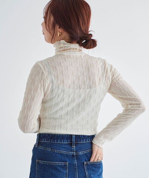 le.coeur blanc（ルクールブラン）の「ウエーブ柄シアータートル（Tシャツ/カットソー・レディース・ブラック/オフホワイト・38）」の8枚目の写真