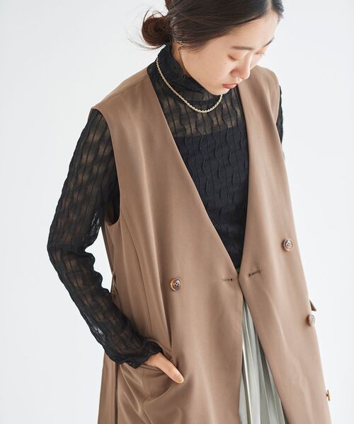 le.coeur blanc（ルクールブラン）の「ウエーブ柄シアータートル（Tシャツ/カットソー・レディース・ブラック/オフホワイト・38）」の19枚目の写真