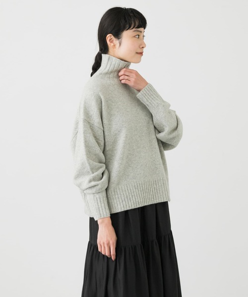 かぐれ(カグレ)の「タートルネックニットプルオーバー(ニット/セーター・レディース・イエロー系その他/グレー/ライトグレー・FREE)」の2枚目の写真