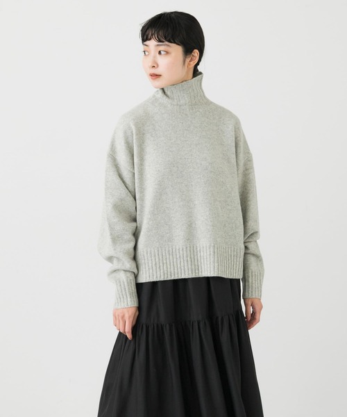 かぐれ(カグレ)の「タートルネックニットプルオーバー(ニット/セーター・レディース・イエロー系その他/グレー/ライトグレー・FREE)」の17枚目の写真