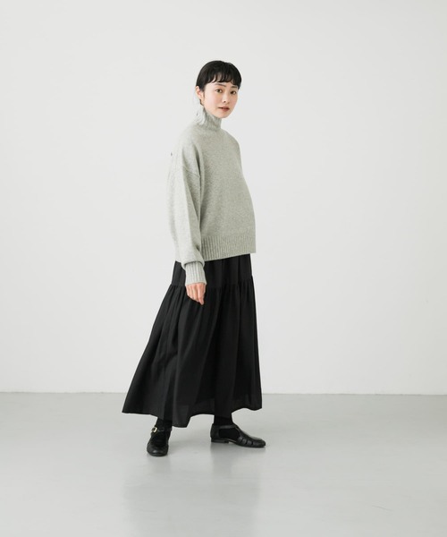 かぐれ(カグレ)の「タートルネックニットプルオーバー(ニット/セーター・レディース・イエロー系その他/グレー/ライトグレー・FREE)」の20枚目の写真