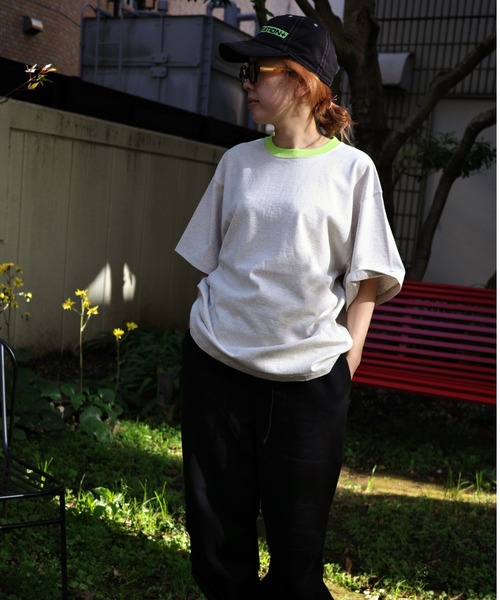 soglia(ソリア)の「SOGLIA/ソリア OPEN END SOLID TEE リンガーティー(Tシャツ/カットソー・レディース・キャメル/ホワイト/グレー・1)」の22枚目の写真