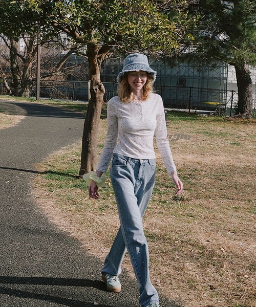 w closet(ダブルクローゼット)の「アソートデニムパンツ(デニムパンツ・レディース・ブルー系その他/サックスブルー/ブルー系その他2・FREE)」の5枚目の写真
