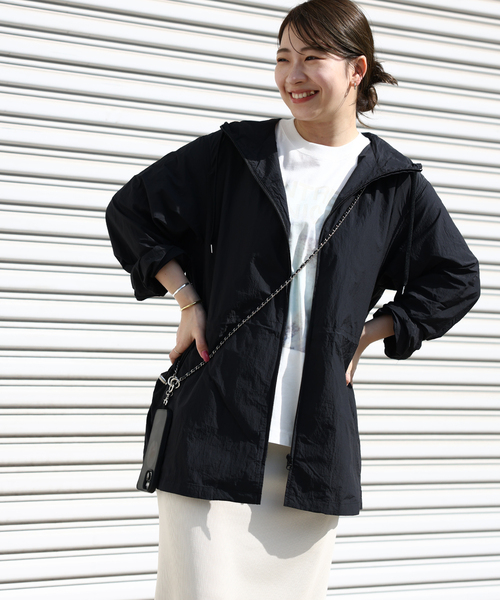 JOURNAL STANDARD relume（ジャーナルスタンダード　レリューム）の「ナイロンタフタフーデッドパーカー（マウンテンパーカー・レディース・グレー/ブラック/グリーン系その他・FREE）」の9枚目の写真