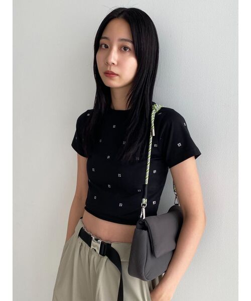 EMODA(エモダ)の「ドットストーンコンパクトTシャツ(Tシャツ/カットソー・レディース・ネイビー/ホワイト/ブラック/グレー・FREE)」の9枚目の写真