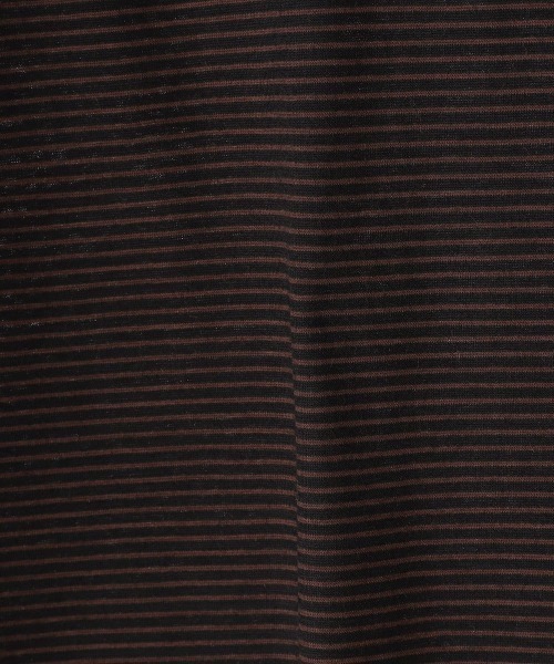marka（マーカ）の「marka / マーカ：CREW NECK TEE - SUPER120s WOOL SINGLE JERSEY WASHABLE -：M24A-16CS02B[COR]（Tシャツ/カットソー・メンズ・ブラック系その他/チャコール・2/1/3）」の6枚目の写真