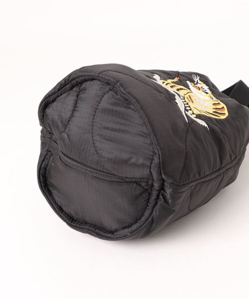 HOUSTON(ヒューストン)の「HOUSTON / QUILTING EFECT BAG / HS6845(ショルダーバッグ・レディース・ブラック/オリーブ・ONESIZE)」の3枚目の写真
